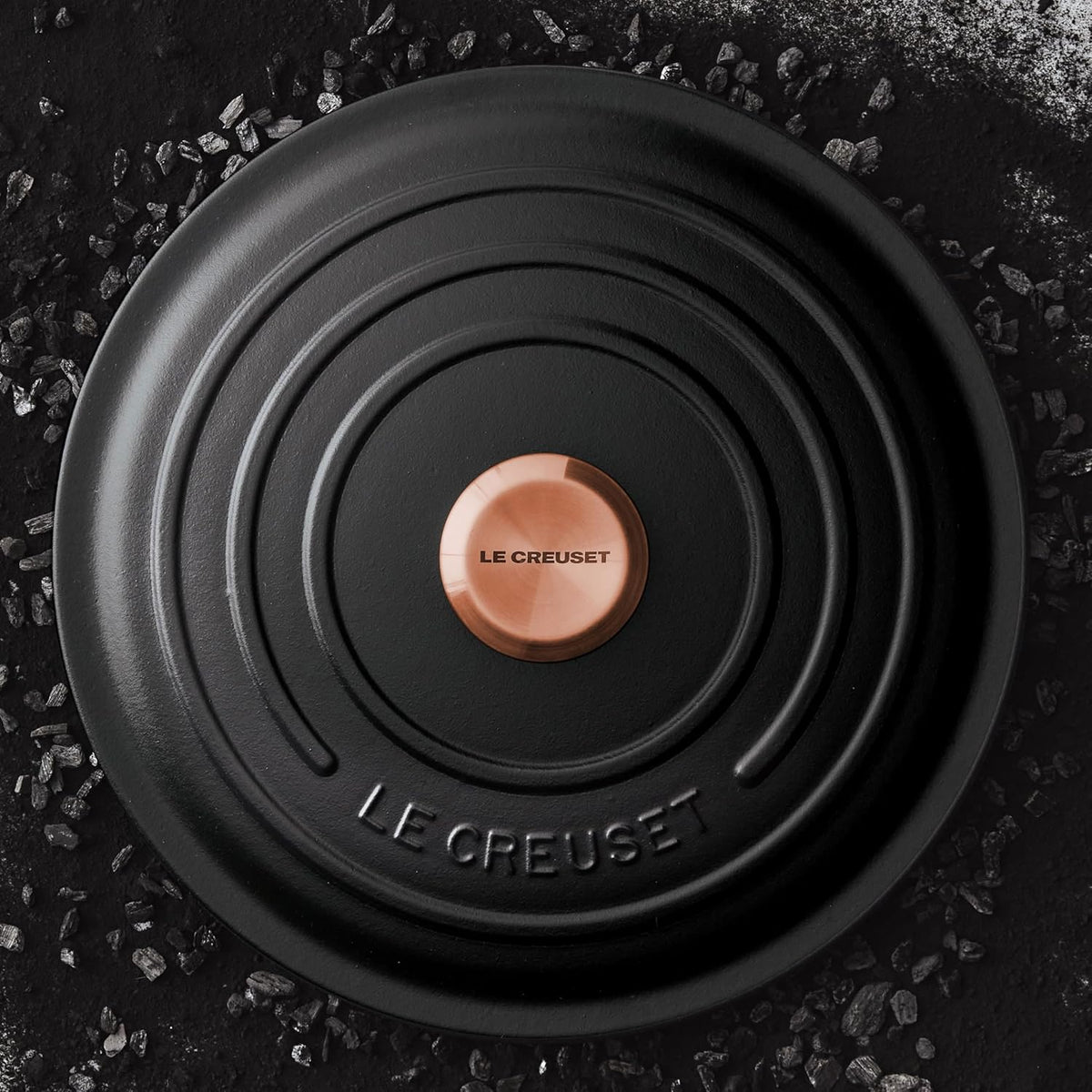 6.75-quart Round Wide Dutch Oven with Copper Knob T5355