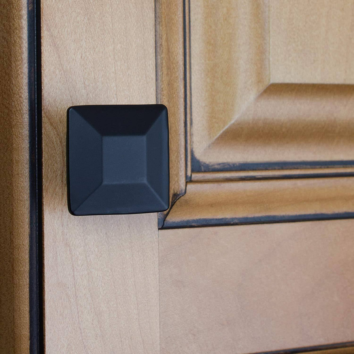 Matte Black Square Cabinet Knobs (Pack of 25) N617