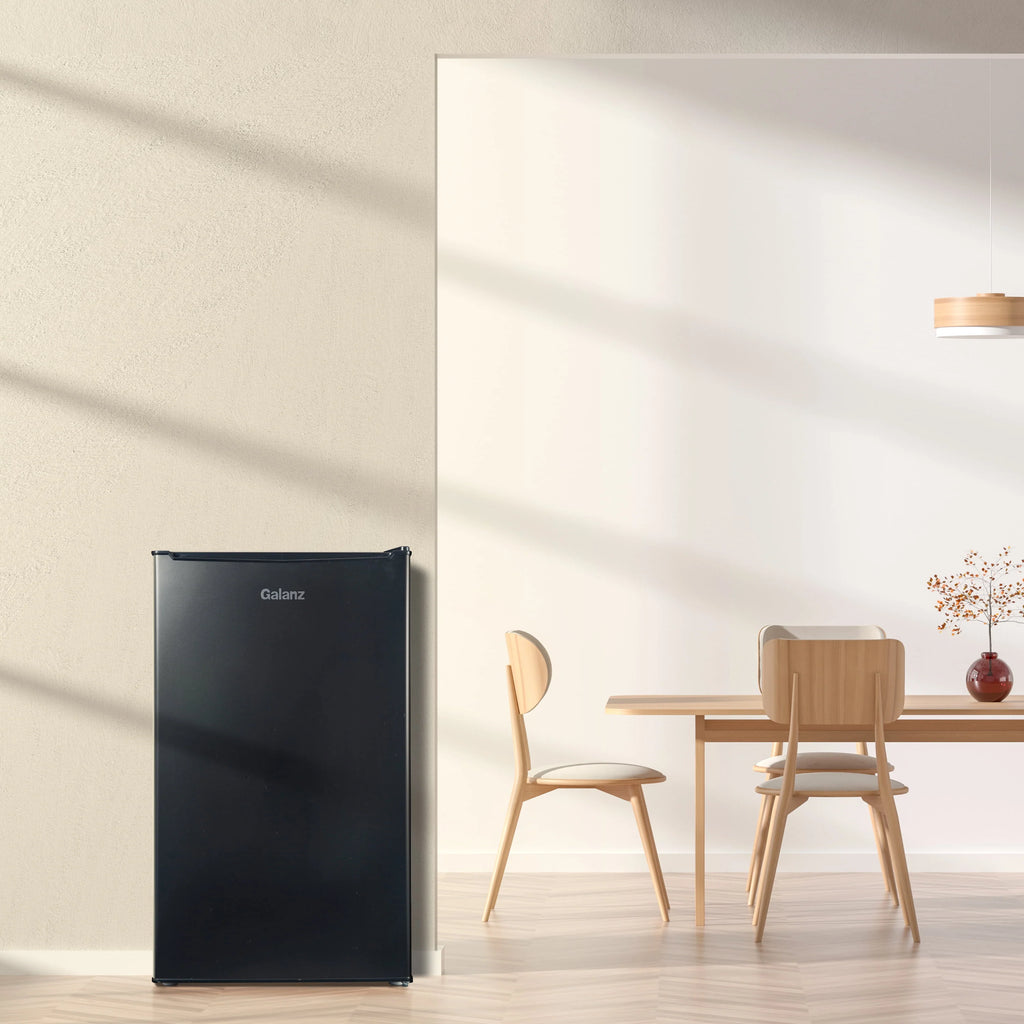 3.3 Cu ft Single Door Mini Fridge, Black H526076