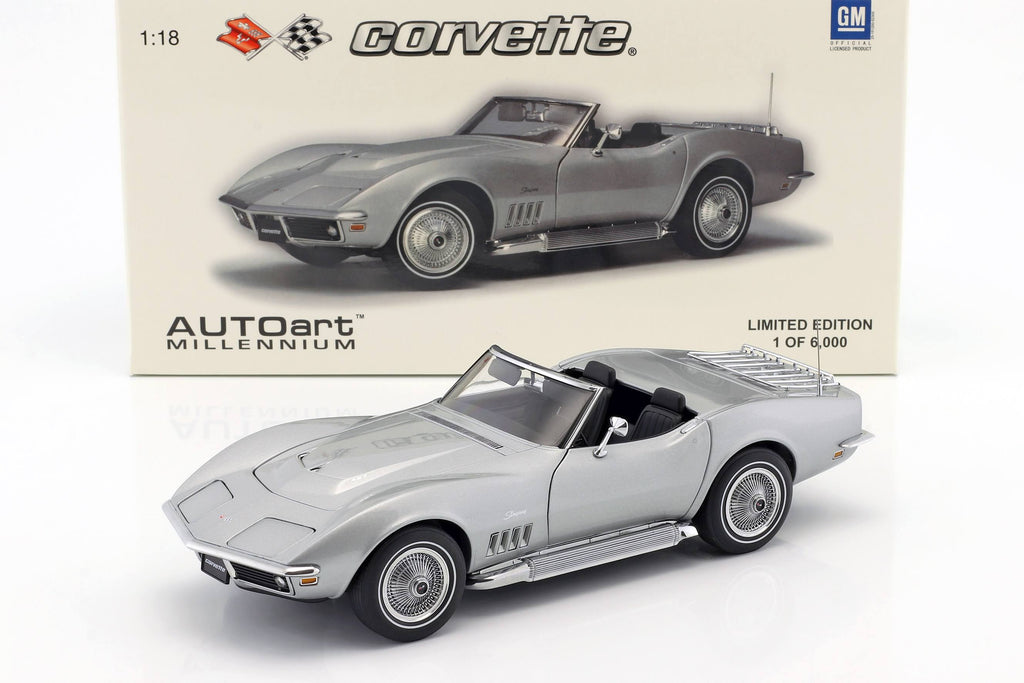 Silver 1969 Chevrolet Corvette Diecast Model Car 1:18 C344
