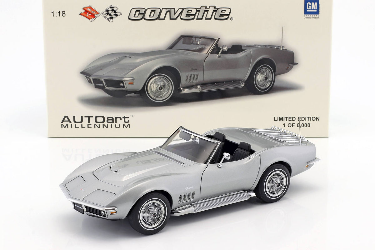 Silver 1969 Chevrolet Corvette Diecast Model Car 1:18 C344