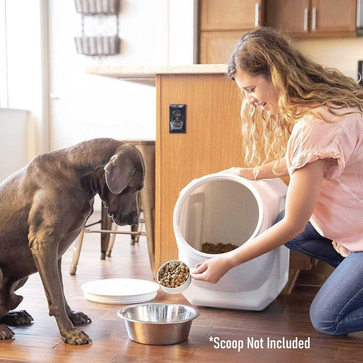 Stackable Pet Food Storage Container M4701
