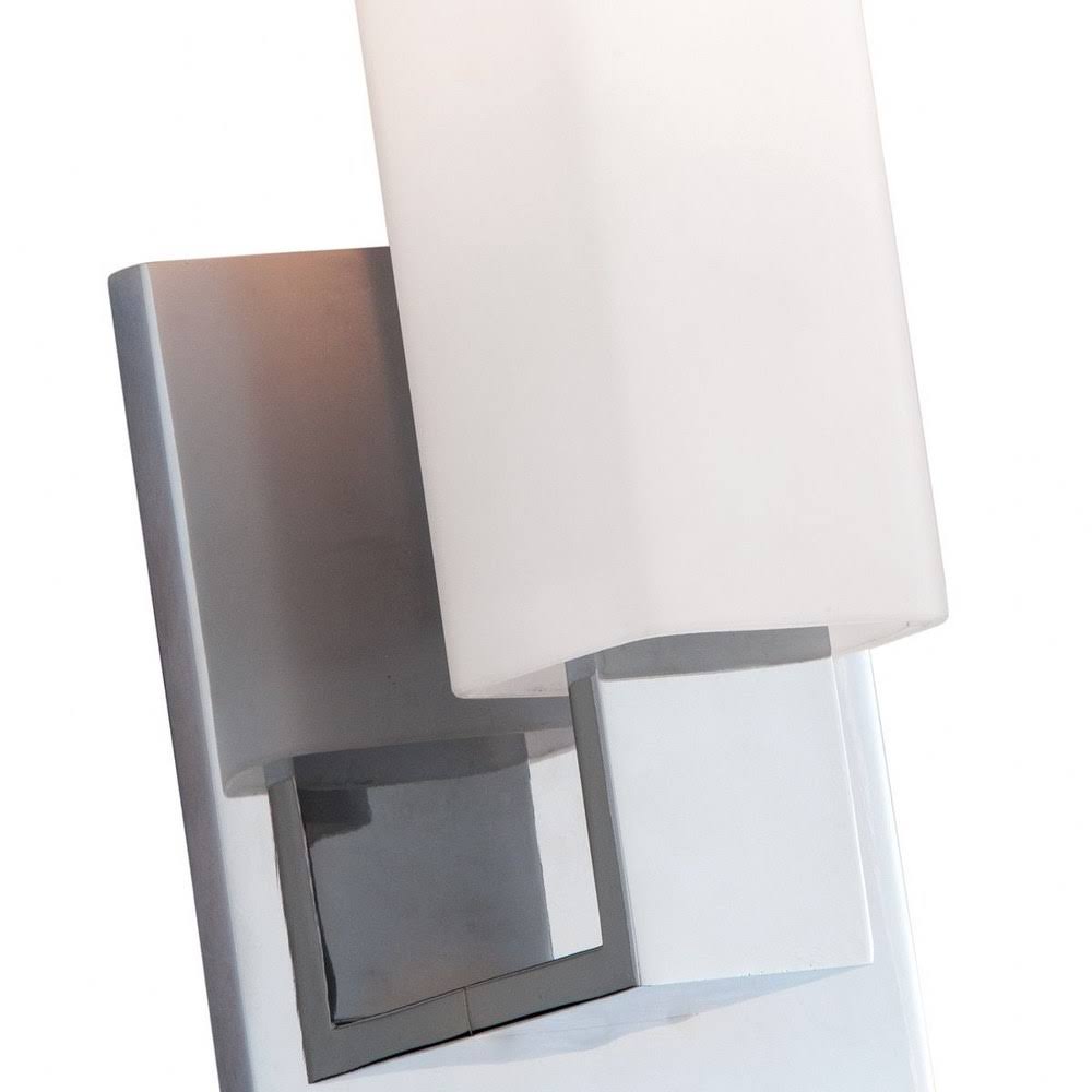 Satin Nickel 1 Light Bath Bracket N803894