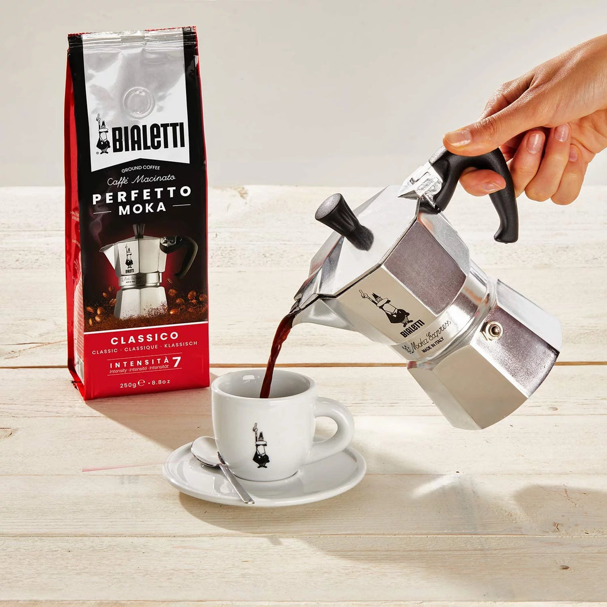 Aluminum 6 Cup Stovetop Espresso Coffee Maker, Silver T383
