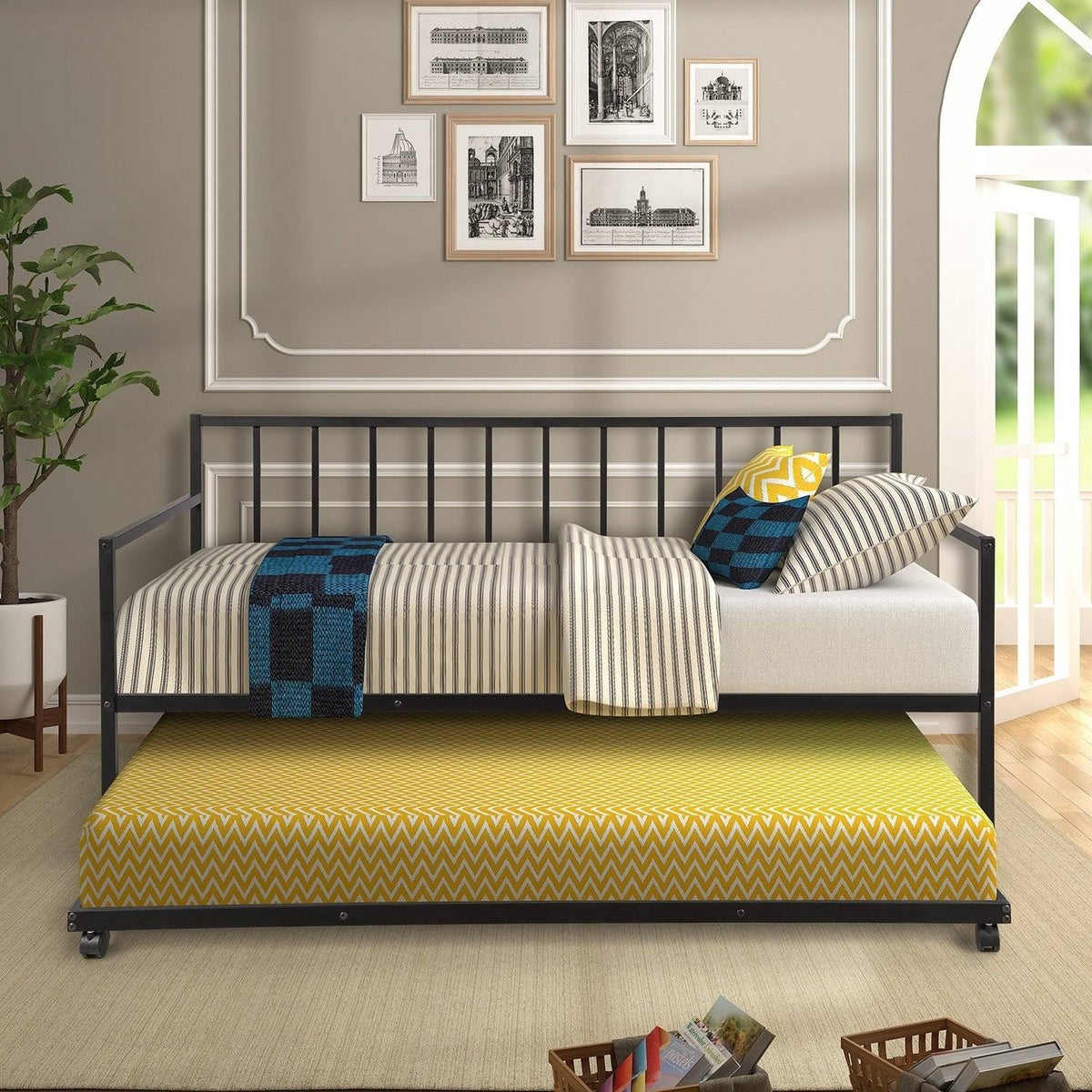 Twin-size Metal Daybed with Trundle I583
