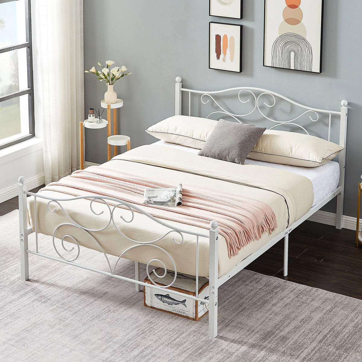 Metal Platform Bed Frame with Victorian Headboard and Footboard, Full Size, Black M718