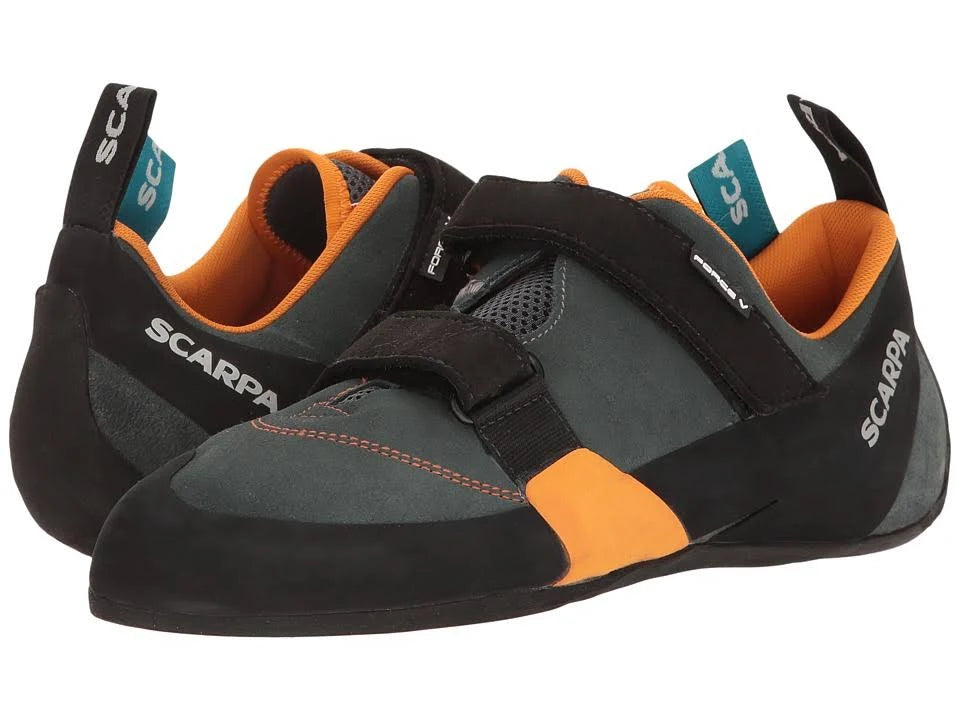 Men's Climbing Shoe F566229