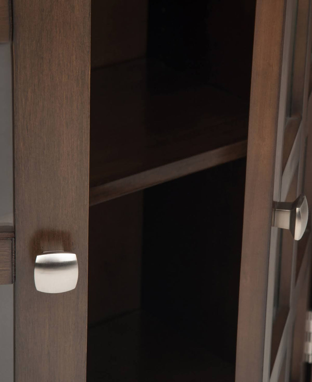Solid Wood Entryway Storage Cabinet with Drawers Q5427