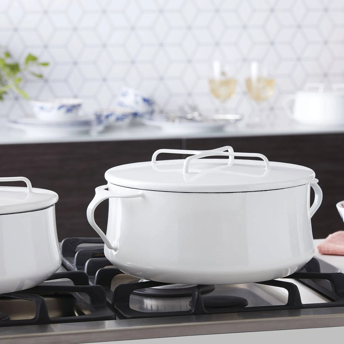 White 4 qt Casserole A35110