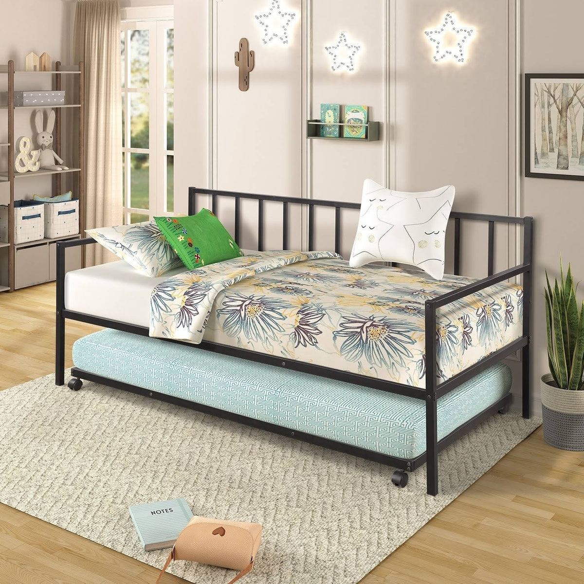 Twin-size Metal Daybed with Trundle I583