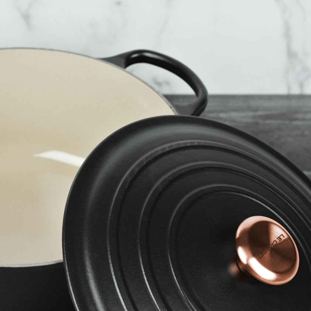 6.75-quart Round Wide Dutch Oven with Copper Knob T5355