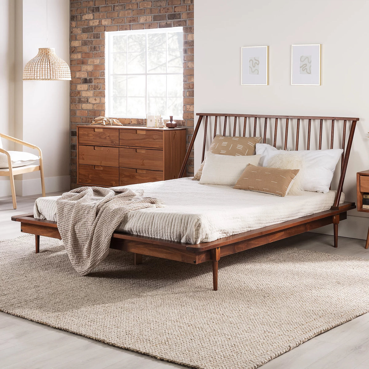 Queen Size Solid Wood Platform Bed Q43479