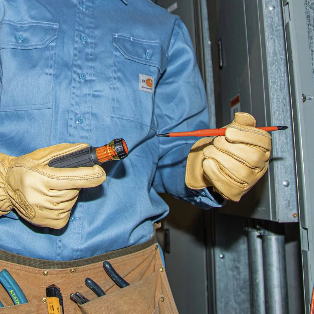 2-in-1 Insulated Screwdriver A53436