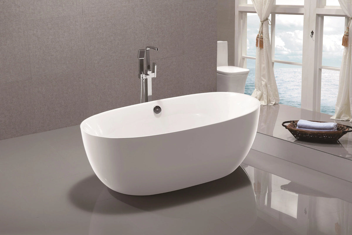 Freestanding Soaking Bathtub G681