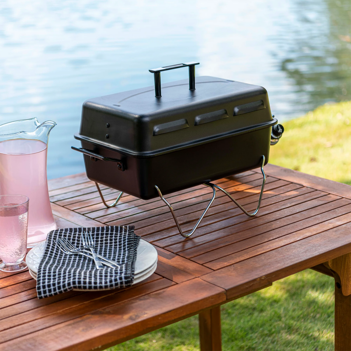 Portable Gas Grill Z8604